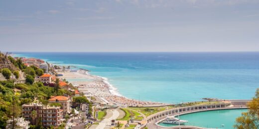 Vintimille : Une Touche d’Italie à un Pas de Menton